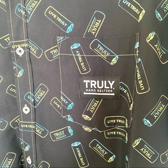 NWOT Truly Hard Seltzer Casual Short Sleeve Shirt Sz M - Picture 3 of 9
